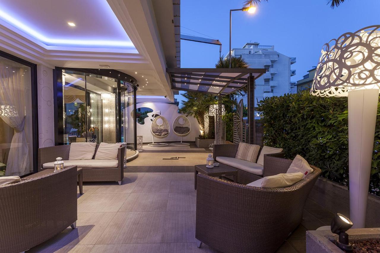 Hotel Feldberg Riccione Dış mekan fotoğraf